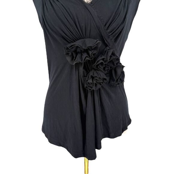 Cable & Gauge Rosette Floral V-Neck Blouse SMALL Black Cap Sleeve Stretch Career - Picture 4 of 11